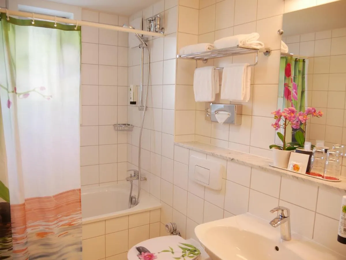 Parkhotel Marzahn Берлин Отель