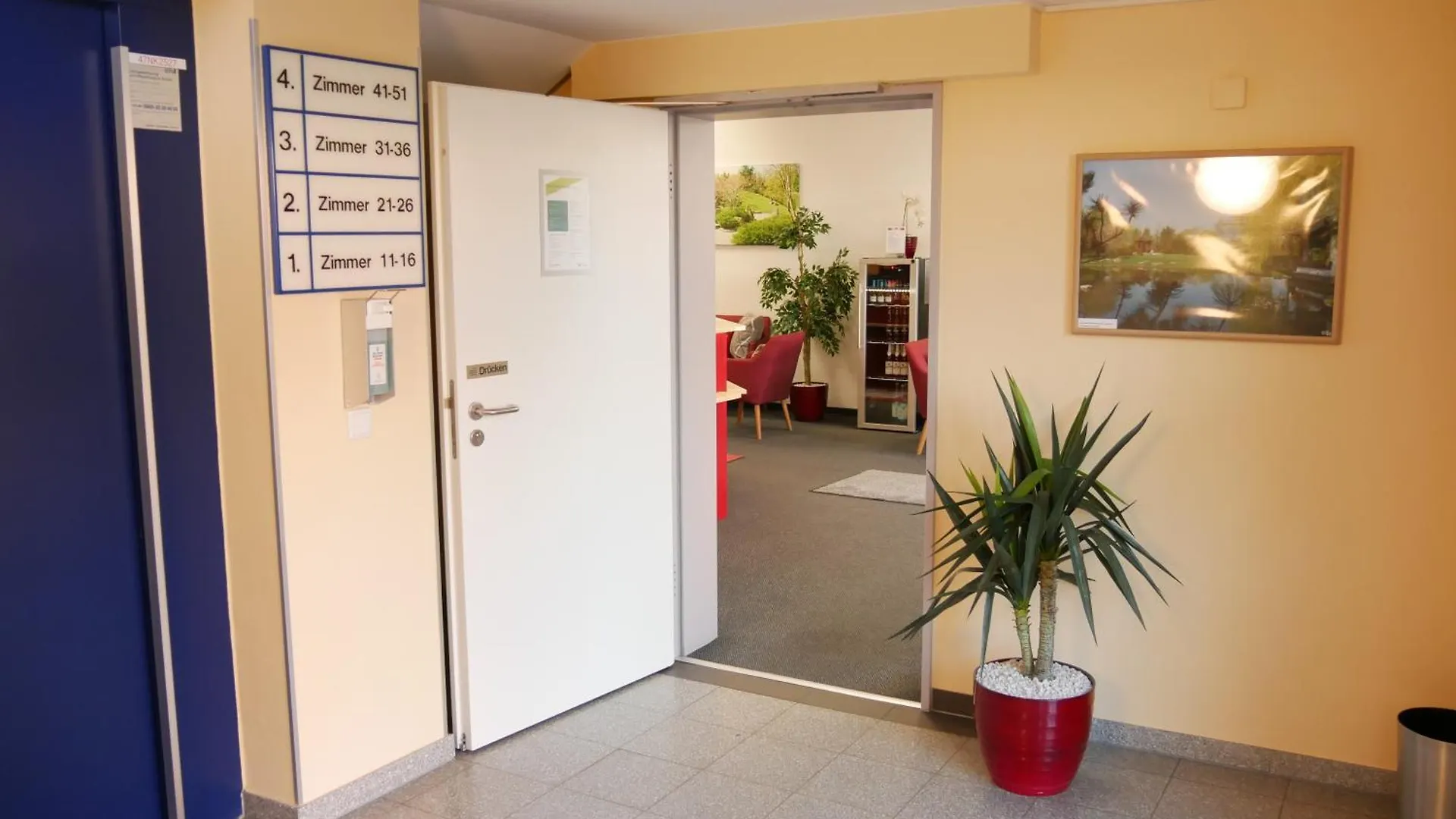 Parkhotel Marzahn Берлин
