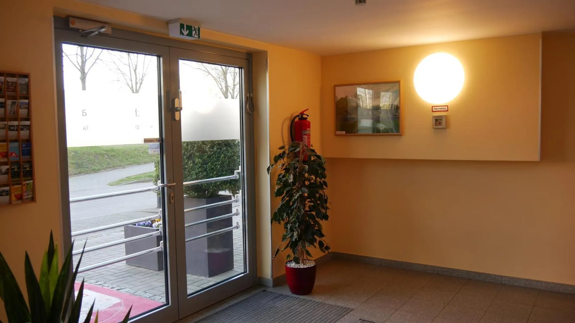 Отель Parkhotel Marzahn Берлин