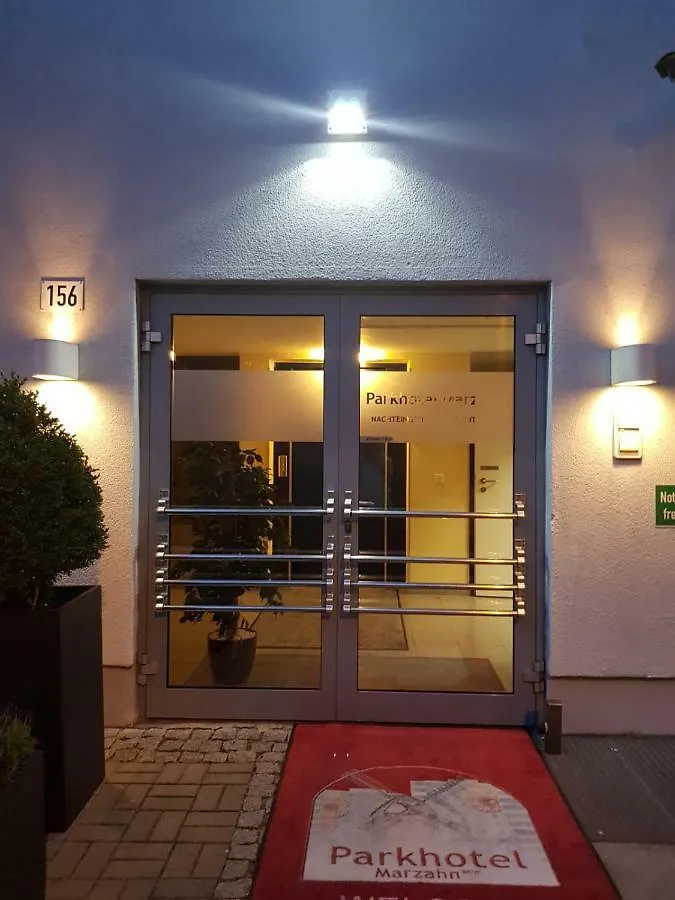 Parkhotel Marzahn Берлин Отель