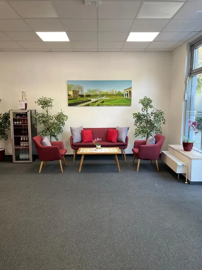 Parkhotel Marzahn Berlin 3*,